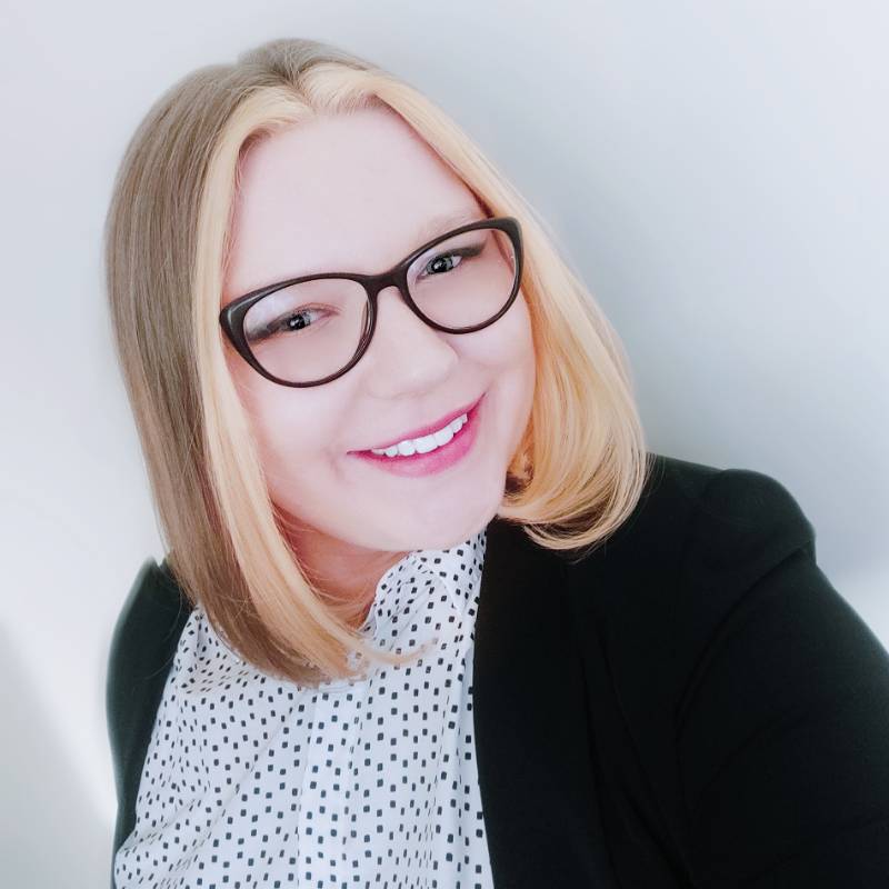 WIKTORIA MATUSIAK Agent Ubezpieczeniowy 