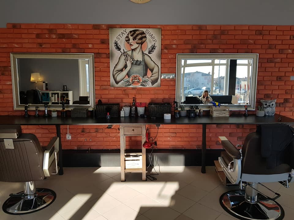 Salon fryzjerski Kowale - Fryzjer Brokatowy